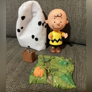 Vintage Memory Lane Peanuts CHARLIE BROWN It’s the Great Pumpkin Charlie Brown